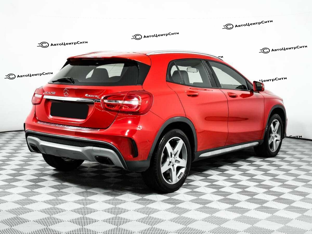 Mercedes-Benz GLA с пробегом — 2014 год. Фото: #4