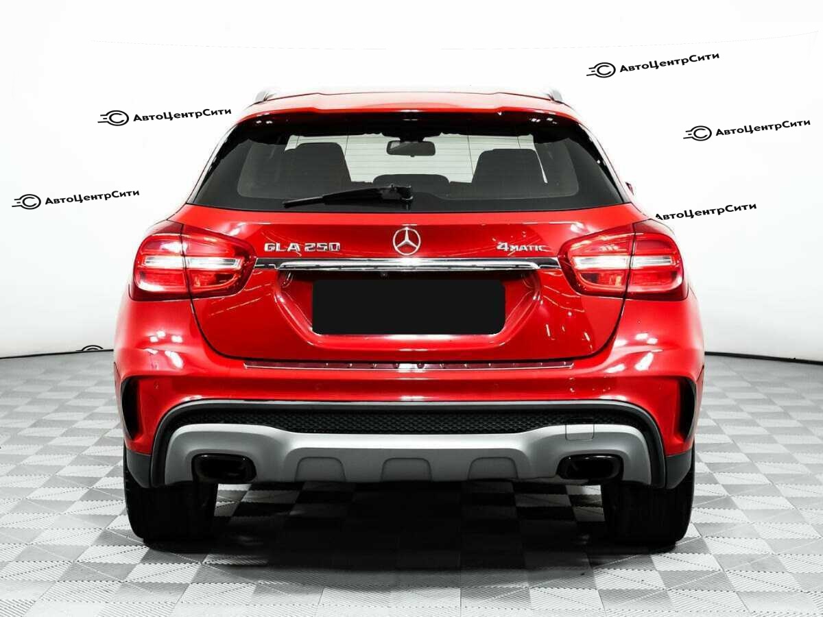 Mercedes-Benz GLA с пробегом — 2014 год. Фото: #5