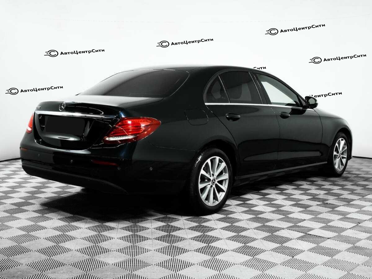 Mercedes-Benz E-Класс с пробегом — 2019 год. Фото: #4