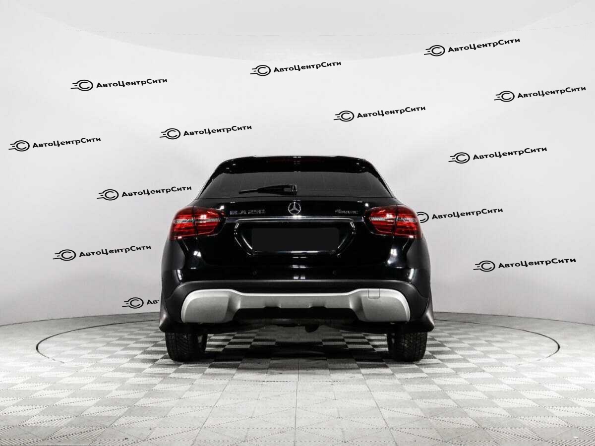 Mercedes-Benz GLA с пробегом — 2017 год. Фото: #5