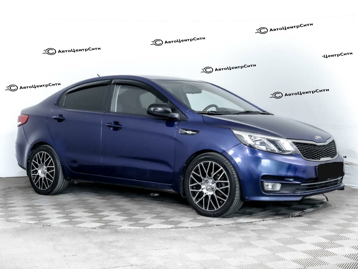 Kia Rio с пробегом — 2015 год. Фото: #2