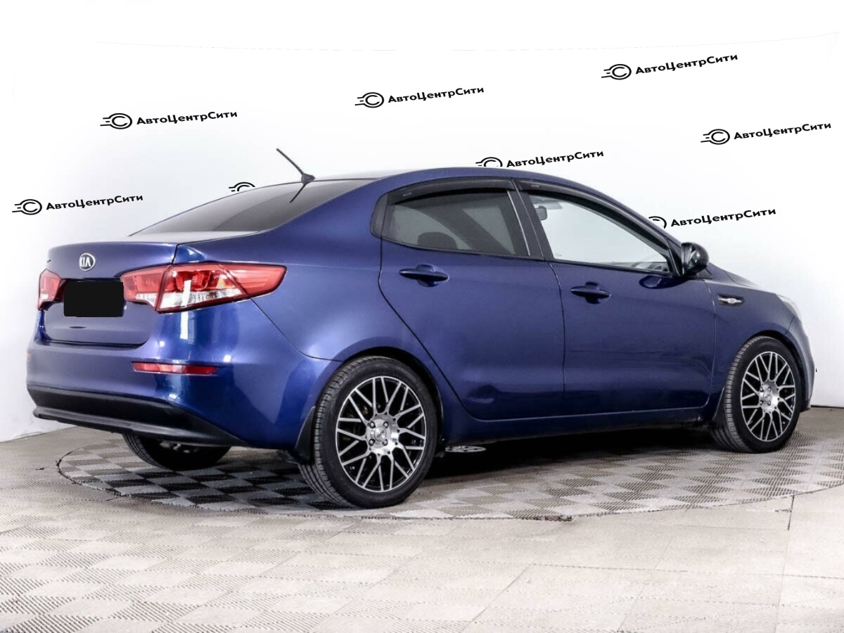 Kia Rio с пробегом — 2015 год. Фото: #3
