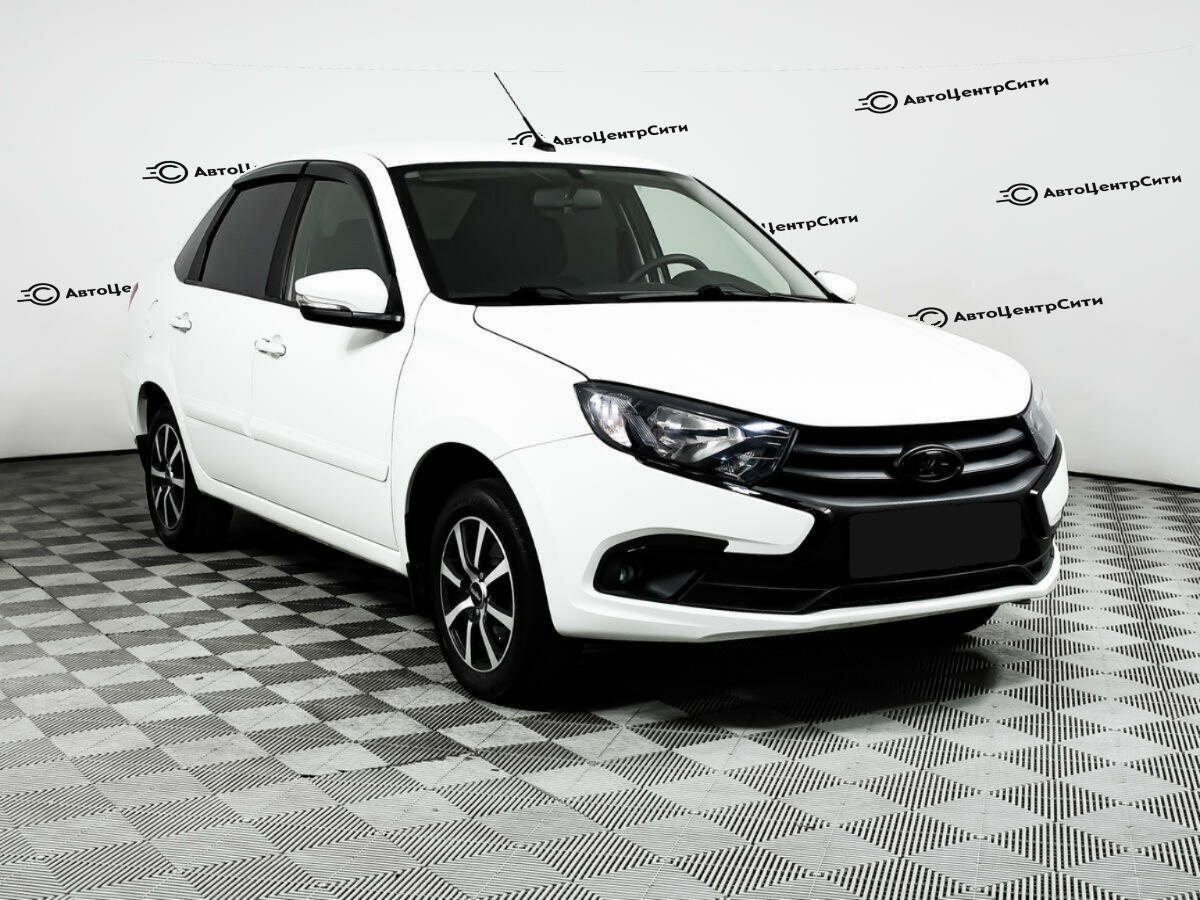 Lada (ВАЗ) Granta с пробегом — 2020 год. Фото: #2