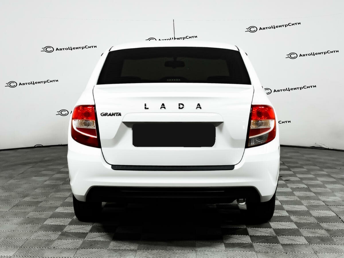 Lada (ВАЗ) Granta с пробегом — 2020 год. Фото: #5