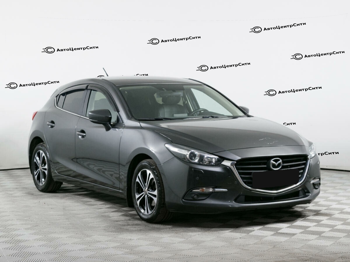 Mazda 3 с пробегом — 2018 год. Фото: #2