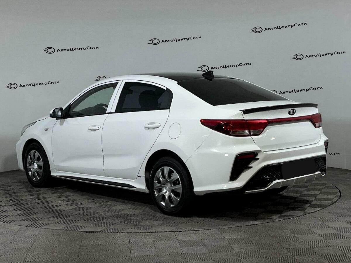 Kia Rio с пробегом — 2018 год. Фото: #6