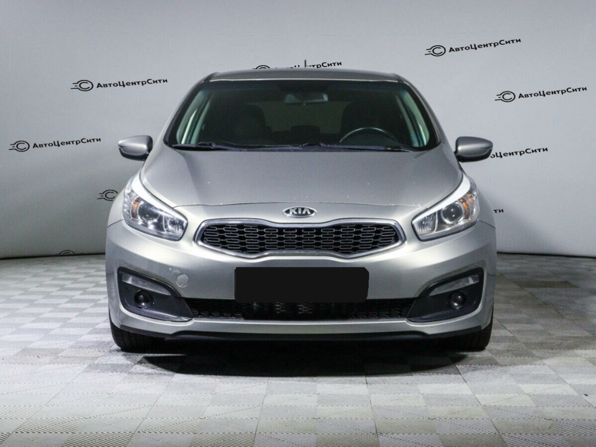 Kia Ceed с пробегом — 2015 год. Фото: #1