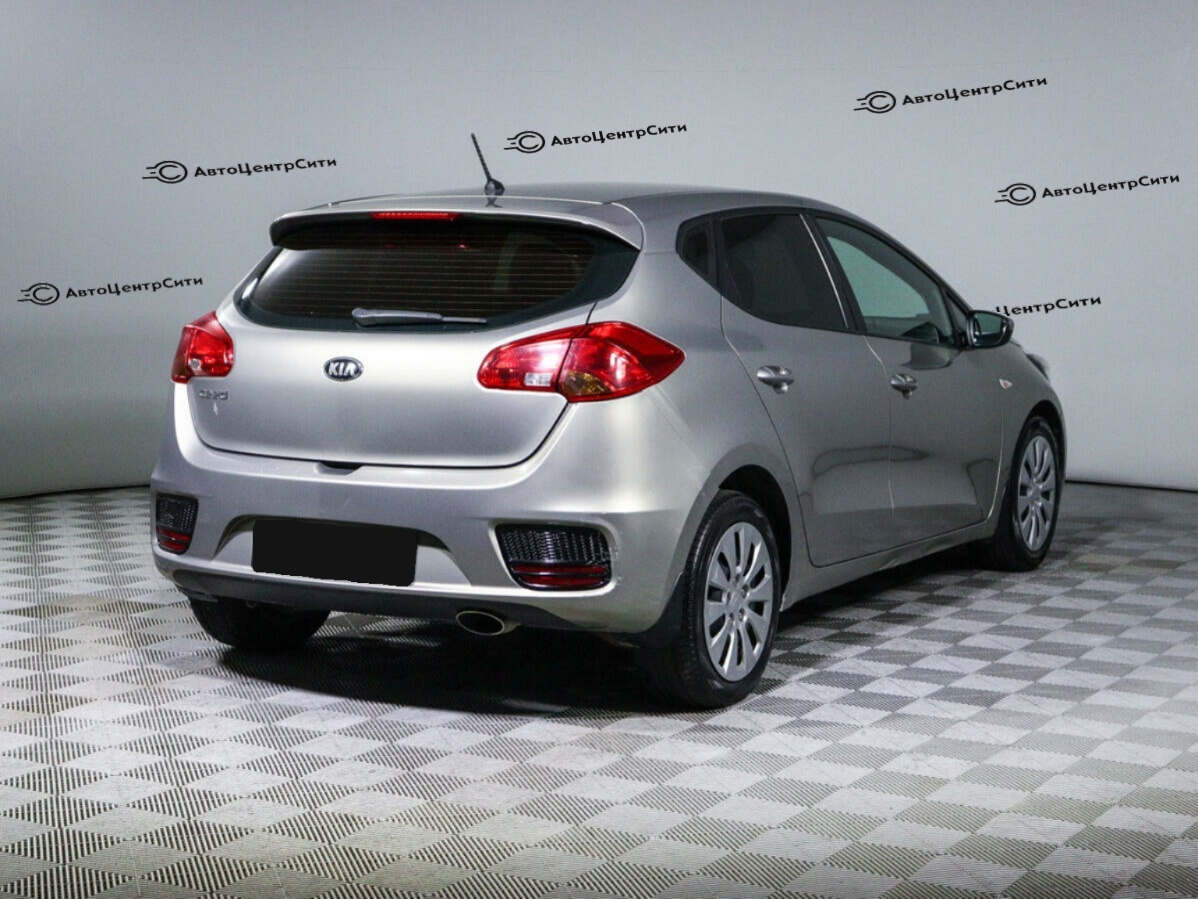 Kia Ceed с пробегом — 2015 год. Фото: #4