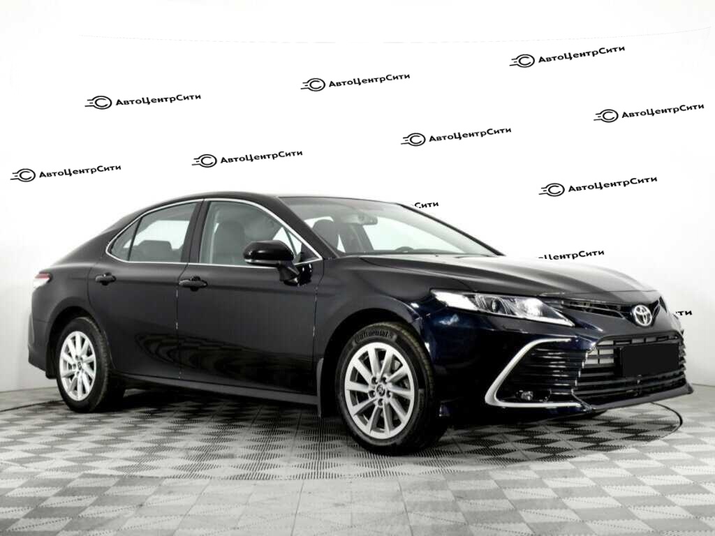 Toyota Camry с пробегом — 2021 год. Фото: #2