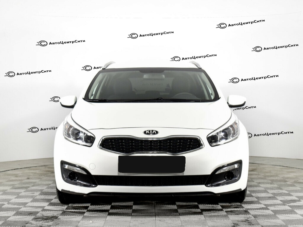 Kia Ceed с пробегом — 2018 год. Фото: #1