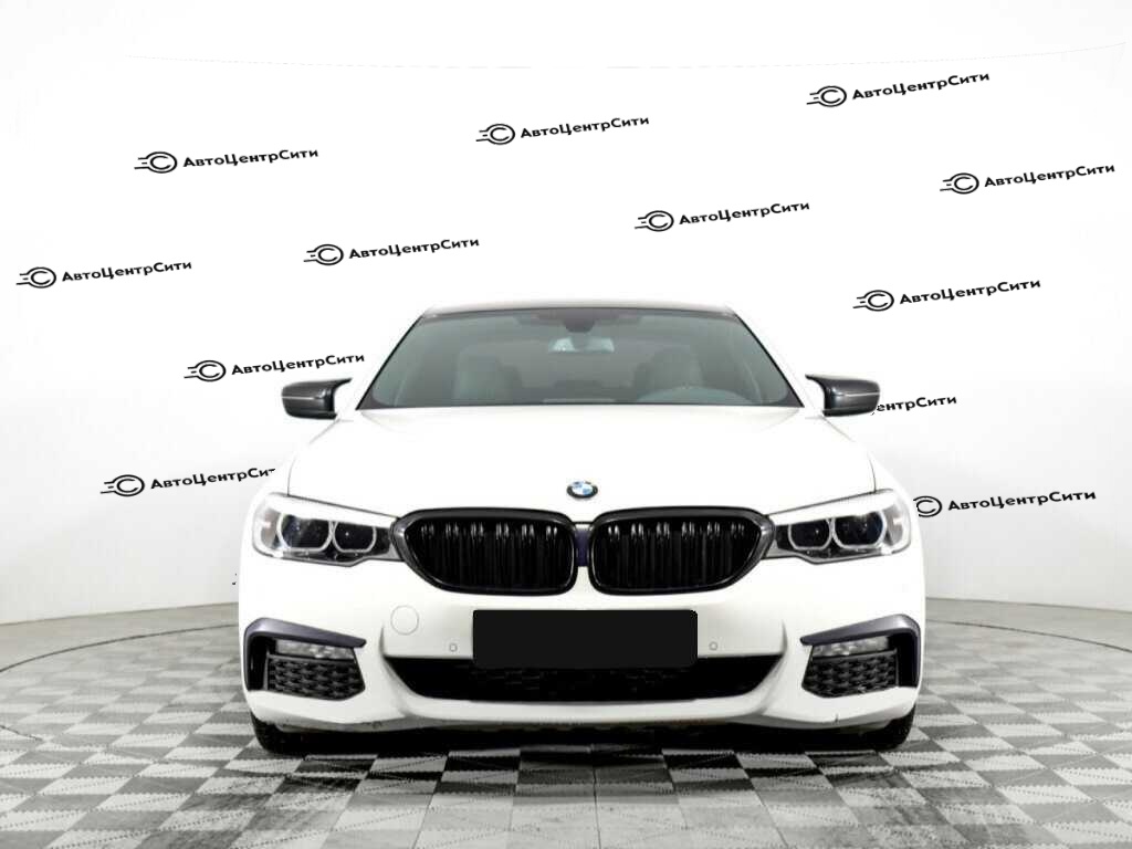 BMW 5 серии с пробегом — 2019 год. Фото: #1