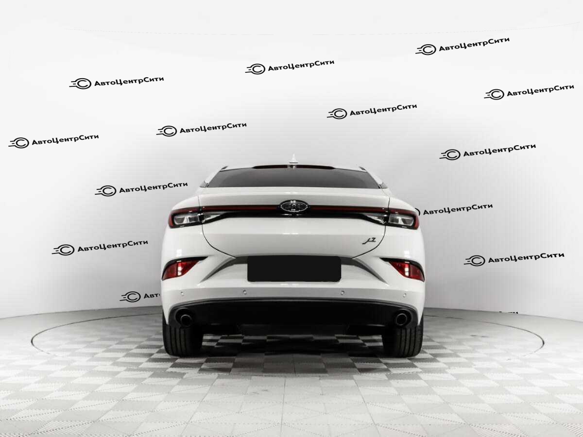 JAC J7 с пробегом — 2021 год. Фото: #5