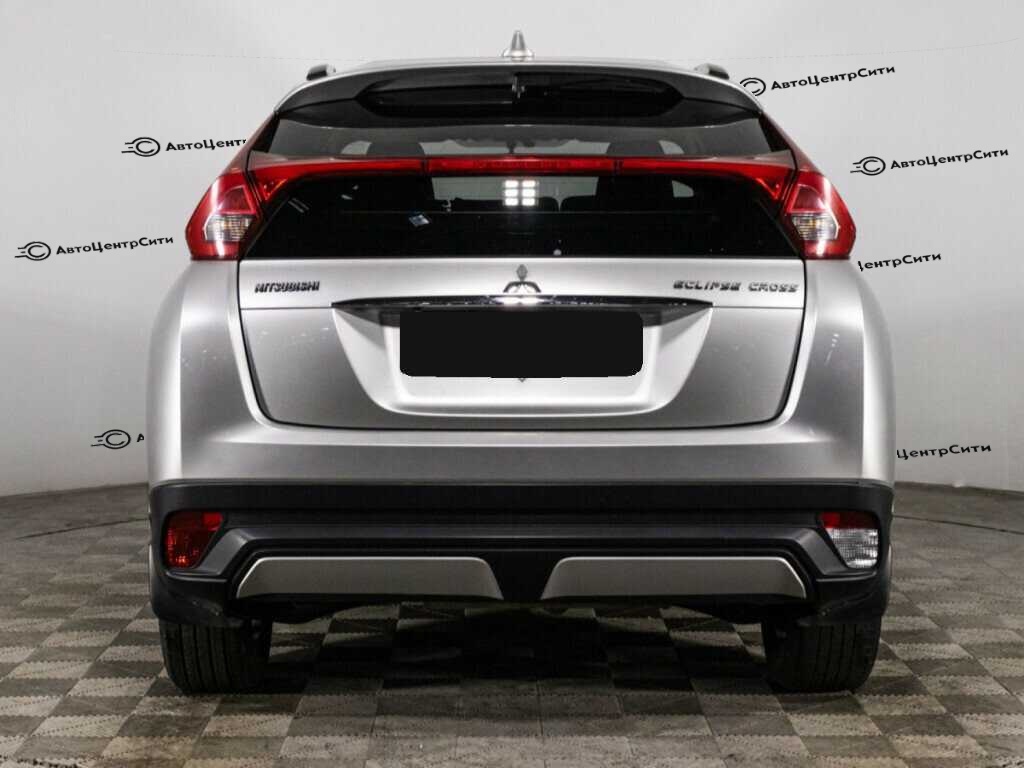 Mitsubishi Eclipse Cross с пробегом — 2018 год. Фото: #5