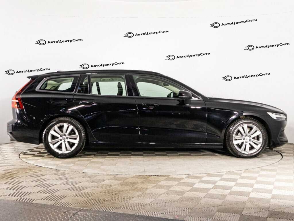 Volvo V60 с пробегом — 2018 год. Фото: #3