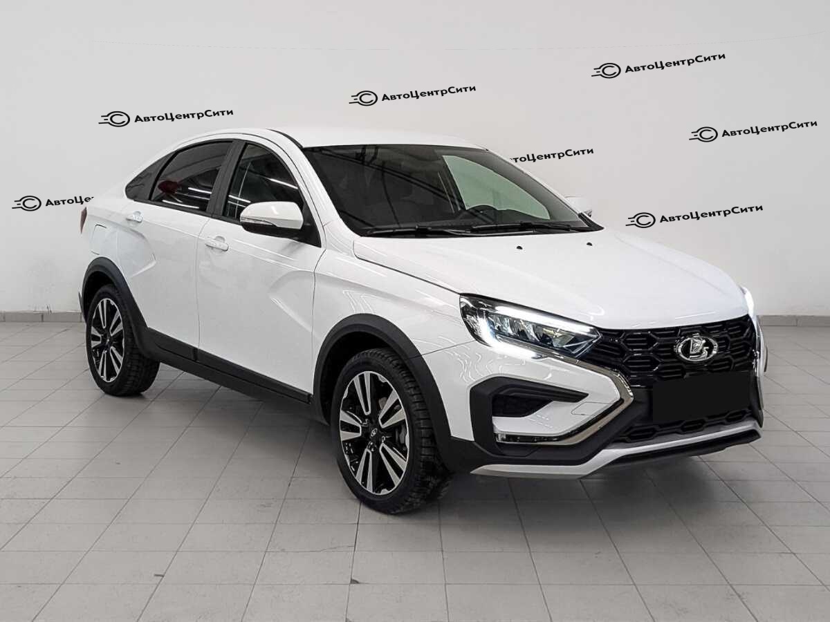 Lada (ВАЗ) Vesta с пробегом — 2024 год. Фото: #2