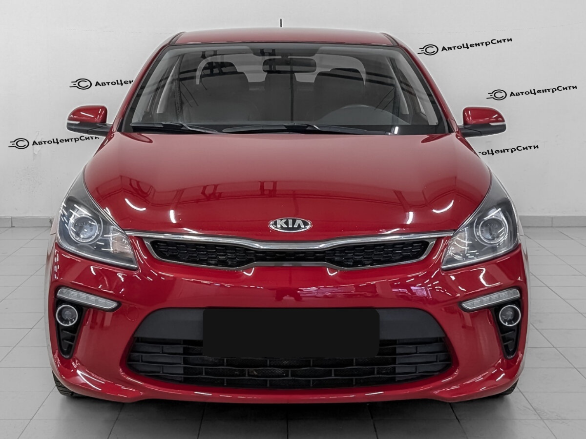 Kia Rio с пробегом — 2017 год. Фото: #1