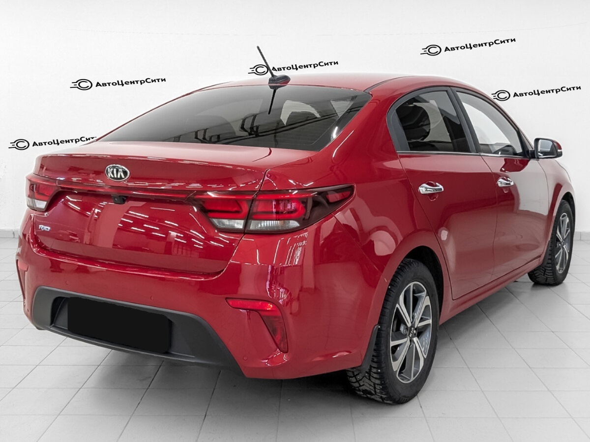 Kia Rio с пробегом — 2017 год. Фото: #4