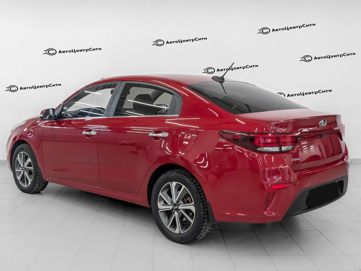 Kia Rio с пробегом — 2017 год. Фото: #6