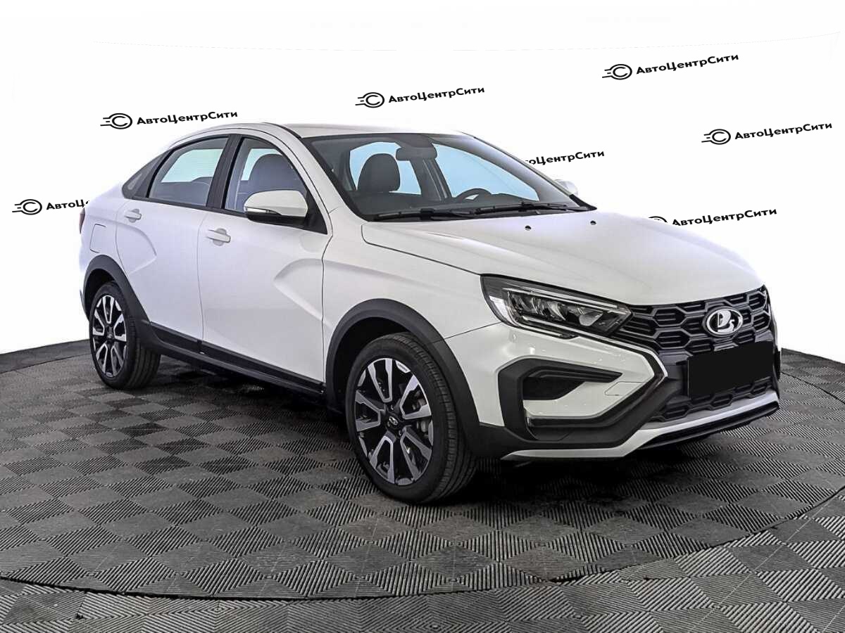 Lada (ВАЗ) Vesta с пробегом — 2024 год. Фото: #2