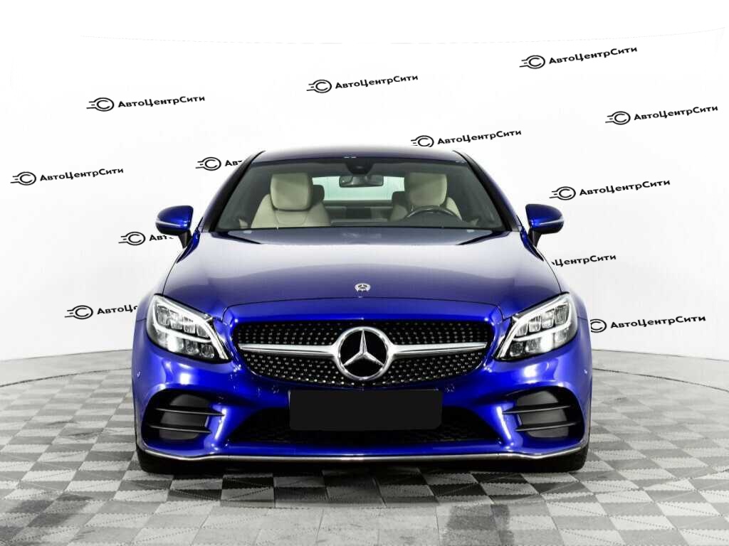 Mercedes-Benz C-Класс с пробегом — 2019 год. Фото: #1