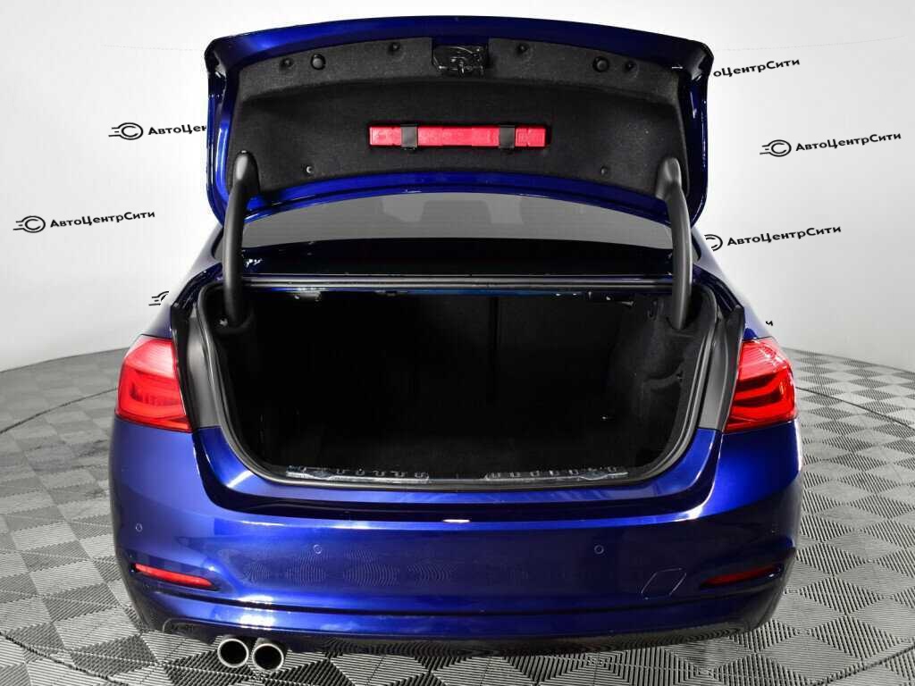 BMW 3 серии с пробегом — 2017 год. Фото: #16