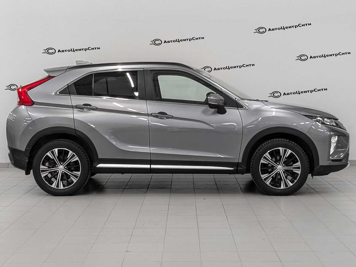 Mitsubishi Eclipse Cross с пробегом — 2019 год. Фото: #3