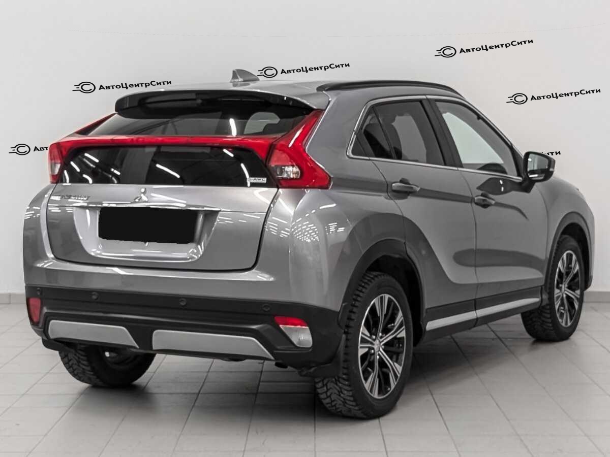 Mitsubishi Eclipse Cross с пробегом — 2019 год. Фото: #4