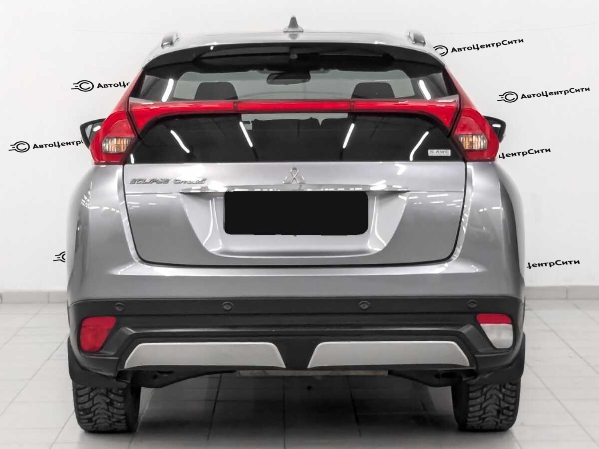 Mitsubishi Eclipse Cross с пробегом — 2019 год. Фото: #5