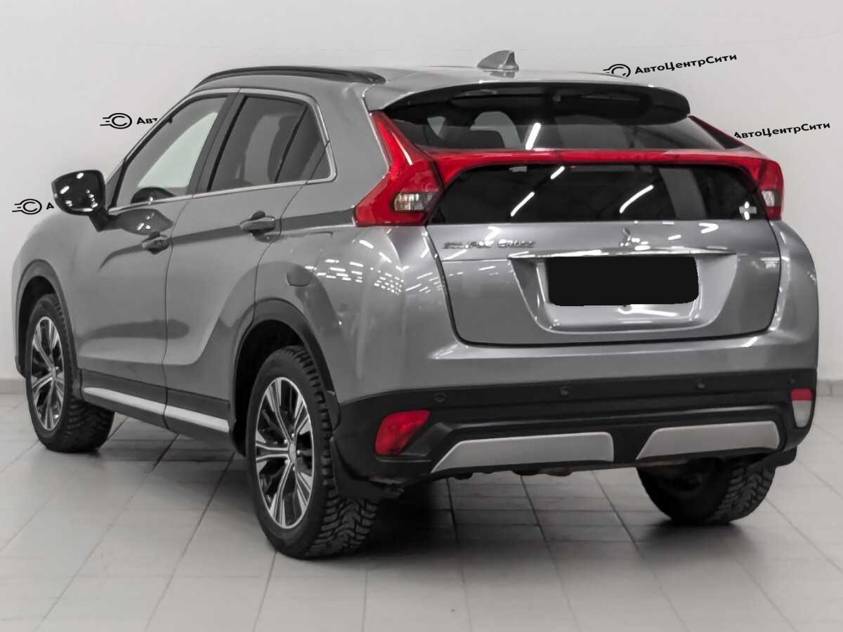Mitsubishi Eclipse Cross с пробегом — 2019 год. Фото: #6