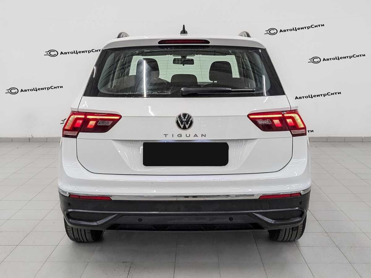 Volkswagen Tiguan с пробегом — 2021 год. Фото: #5