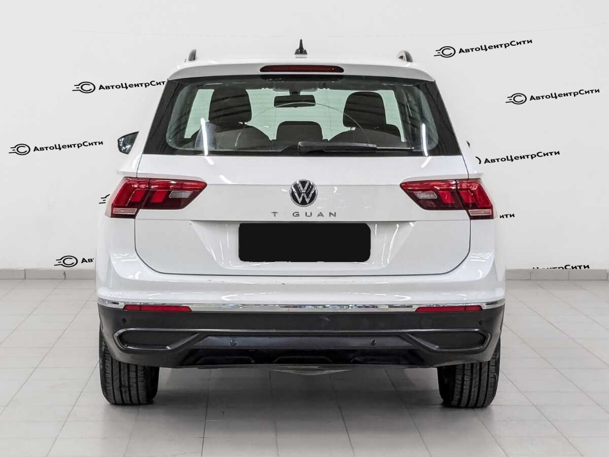 Volkswagen Tiguan с пробегом — 2021 год. Фото: #5