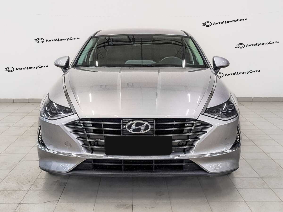 Hyundai Sonata с пробегом — 2022 год. Фото: #1