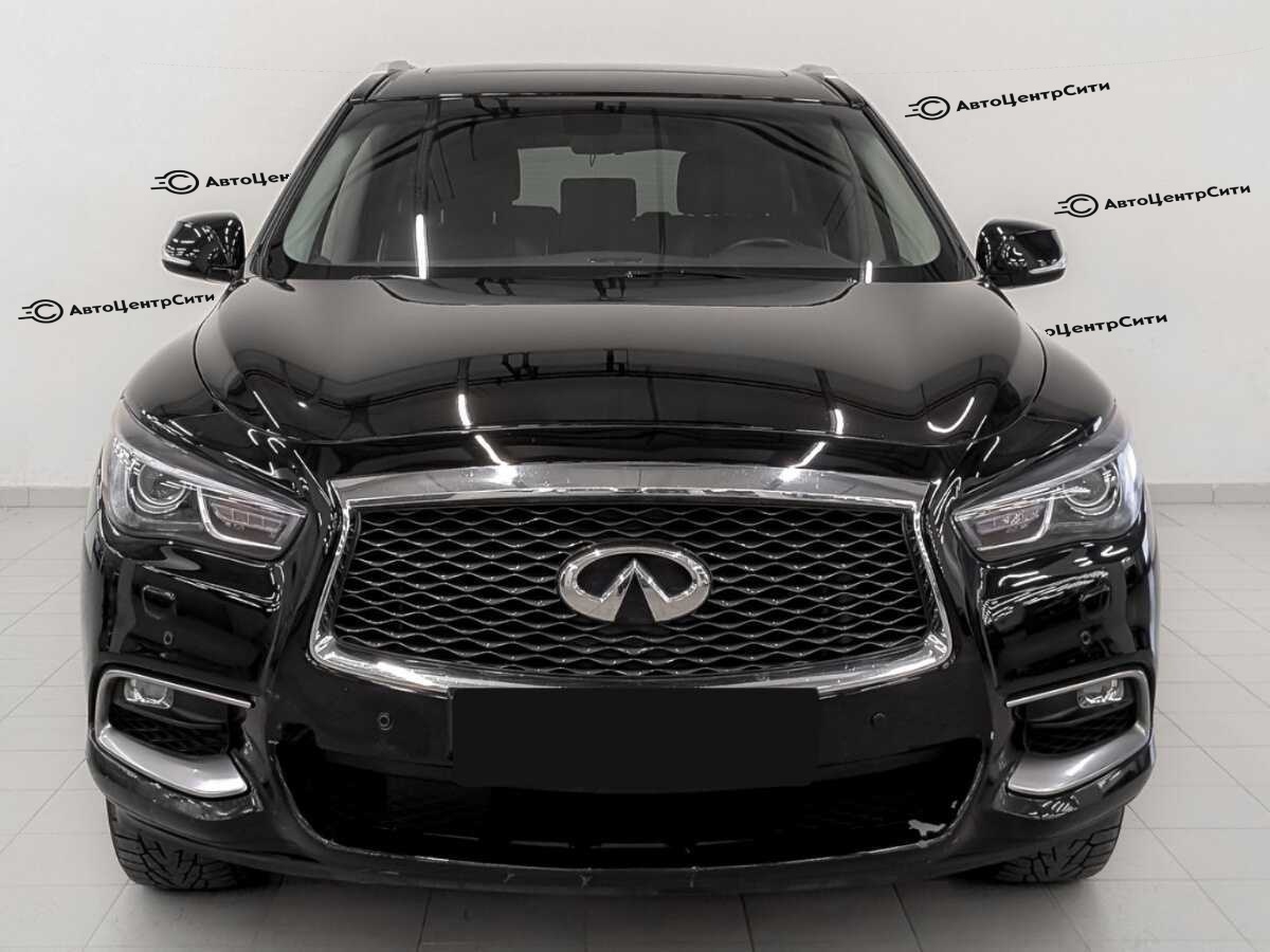 Infiniti QX60 с пробегом — 2017 год. Фото: #1