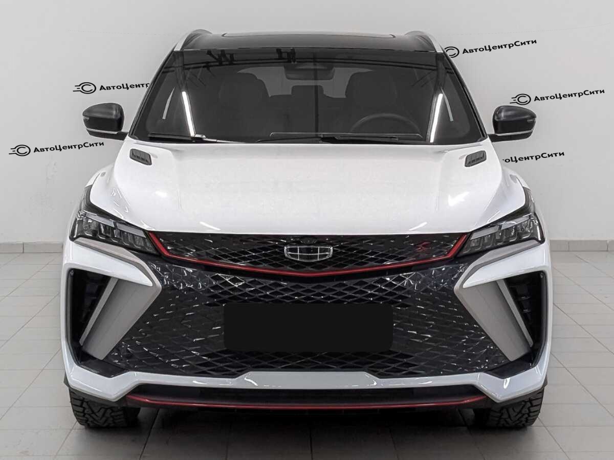 Geely Coolray с пробегом — 2024 год. Фото: #1