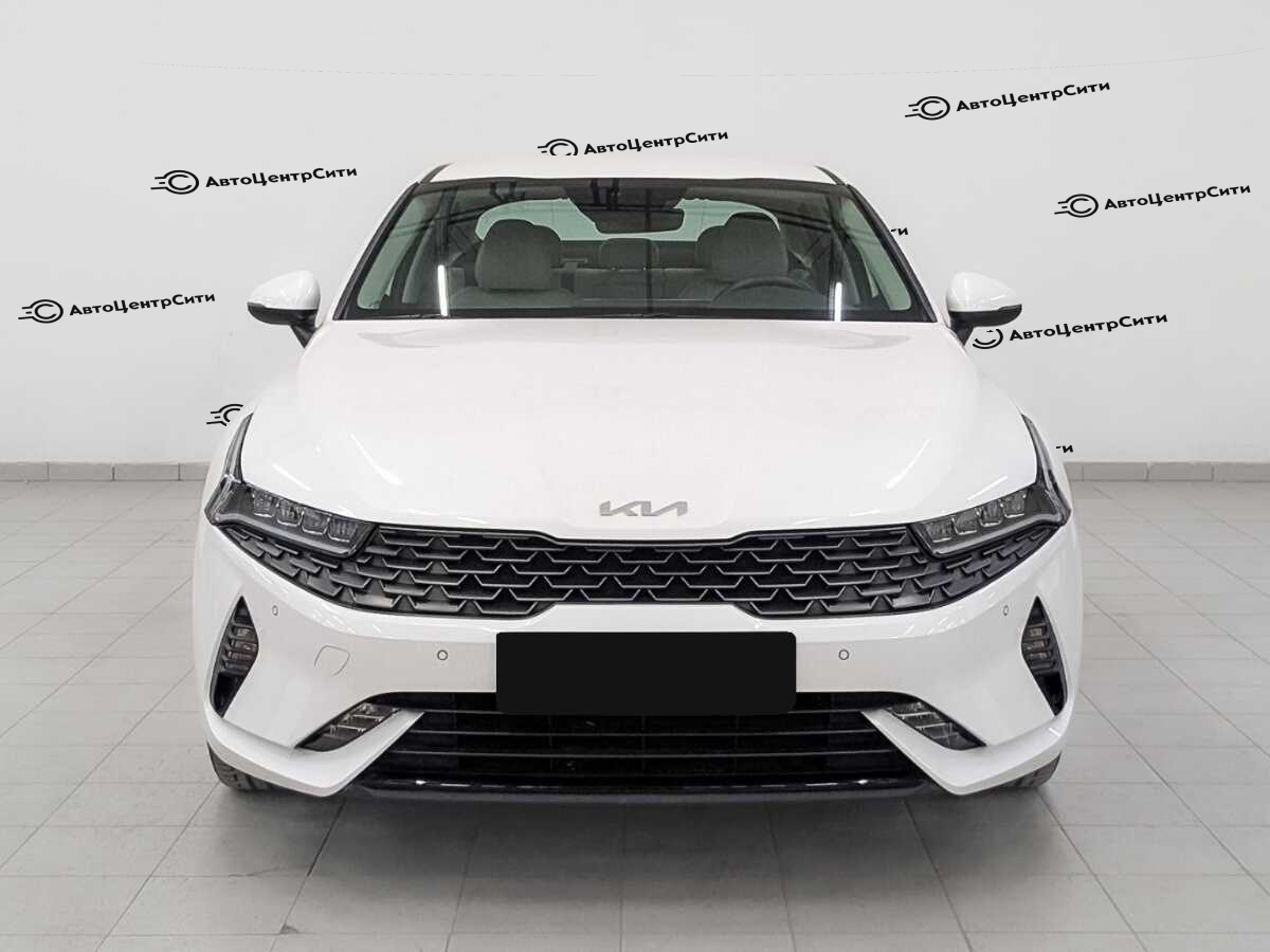 Kia K5 с пробегом — 2022 год. Фото: #1