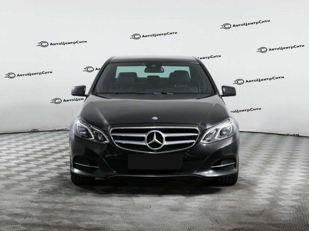 Mercedes-Benz E-Класс с пробегом — 2013 год. Фото: #1