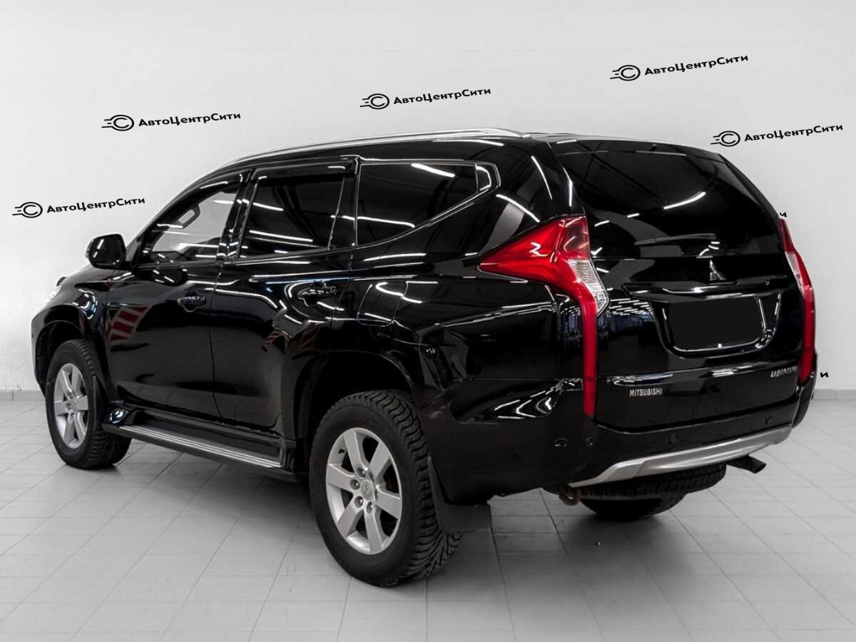 Mitsubishi Pajero Sport с пробегом — 2019 год. Фото: #6