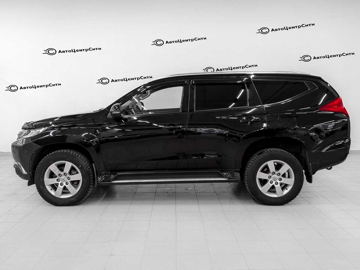 Mitsubishi Pajero Sport с пробегом — 2019 год. Фото: #7