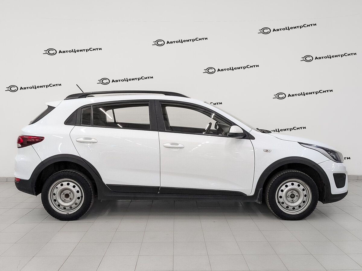 Kia Rio с пробегом — 2020 год. Фото: #3