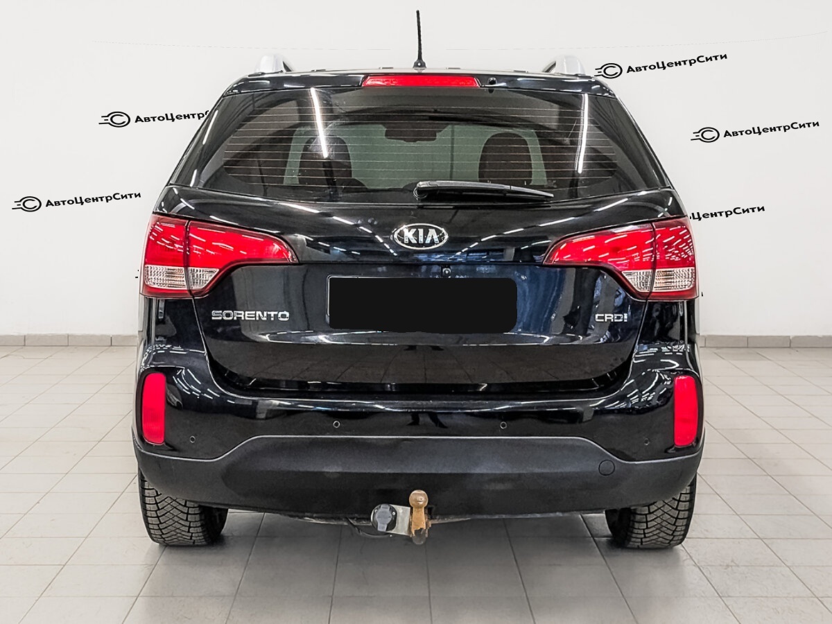 Kia Sorento с пробегом — 2015 год. Фото: #5