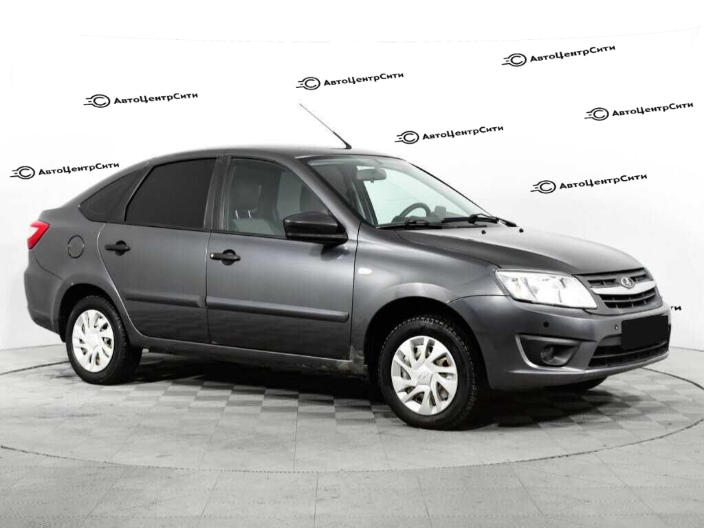 Lada (ВАЗ) Granta с пробегом — 2018 год. Фото: #2