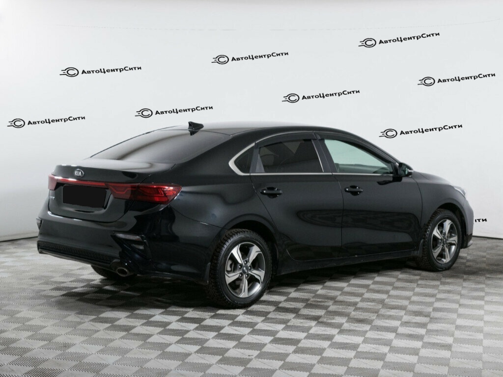 Kia Cerato с пробегом — 2019 год. Фото: #3