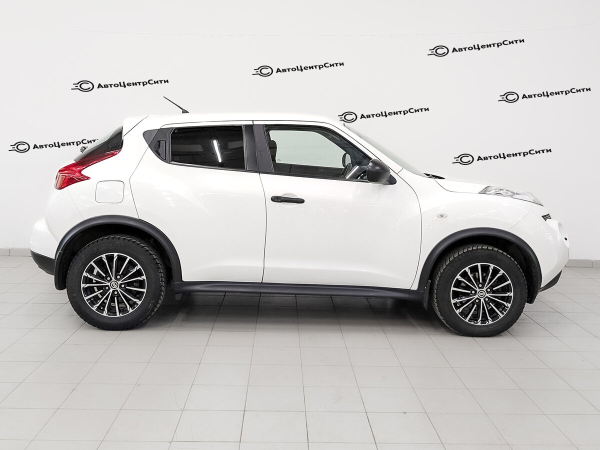 Nissan Juke с пробегом — 2014 год. Фото: #3