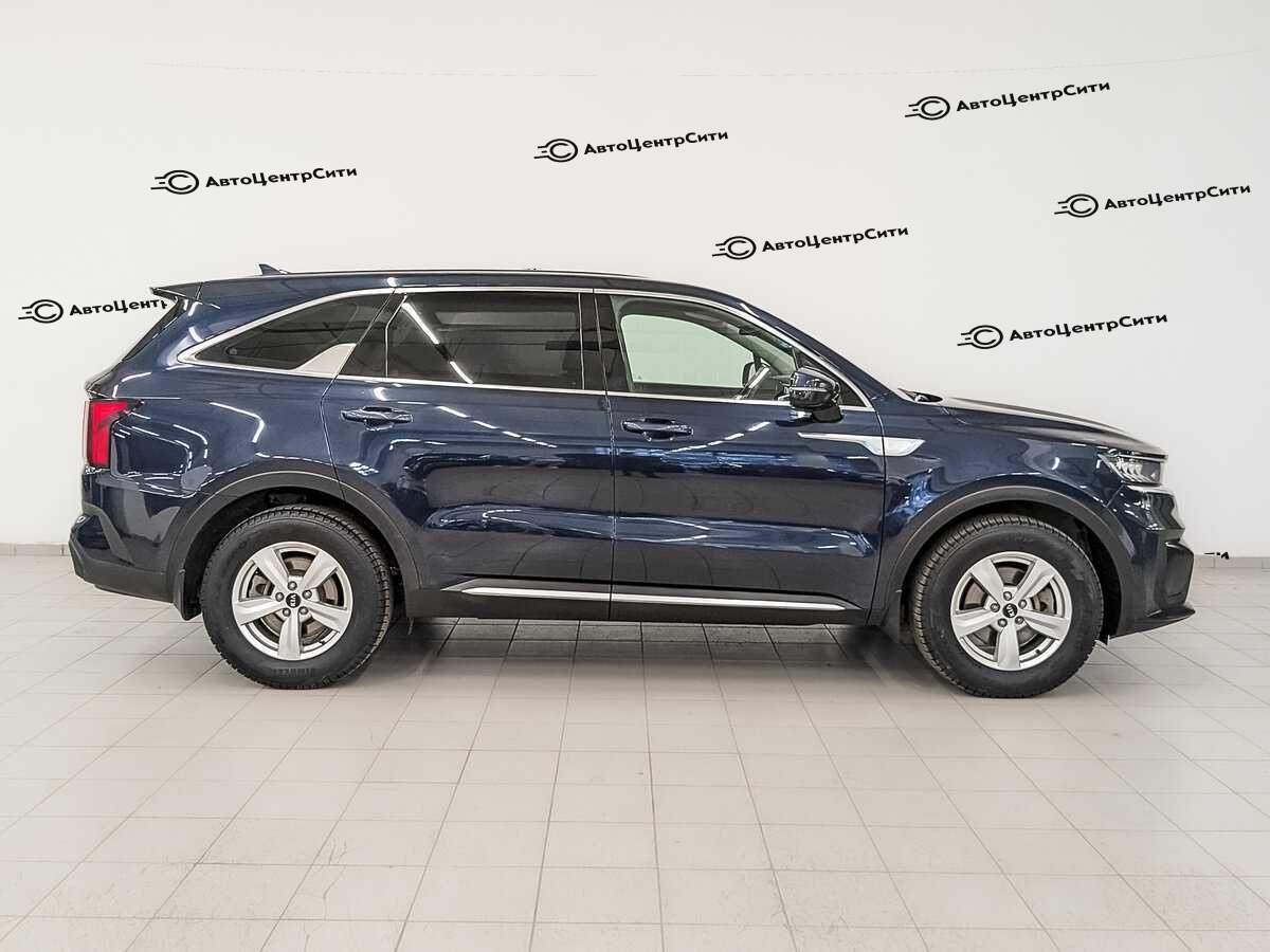 Kia Sorento с пробегом — 2021 год. Фото: #3