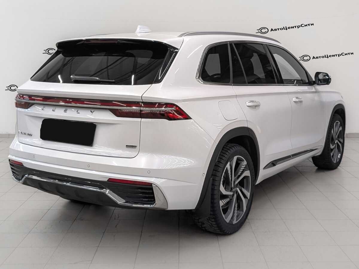 Geely Monjaro с пробегом — 2023 год. Фото: #4