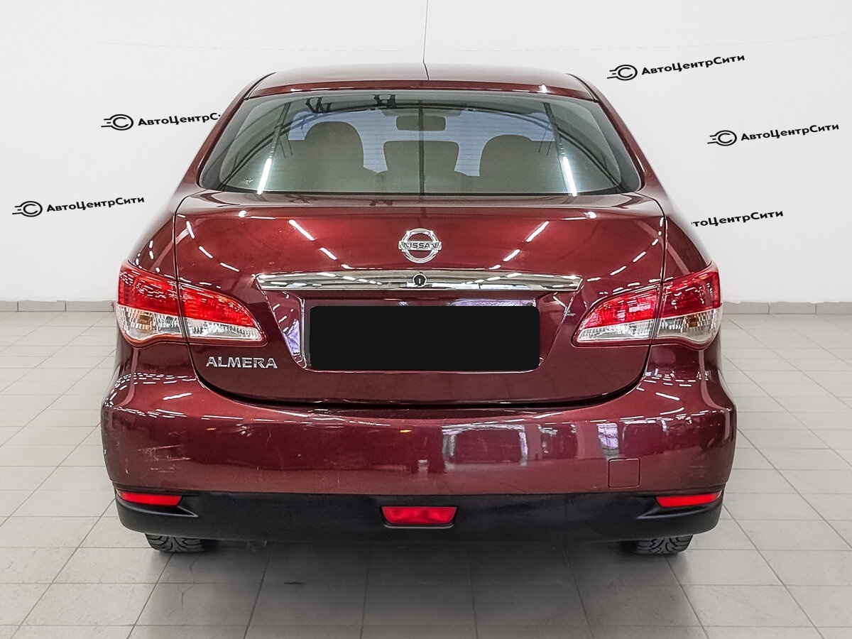 Nissan Almera с пробегом — 2014 год. Фото: #5