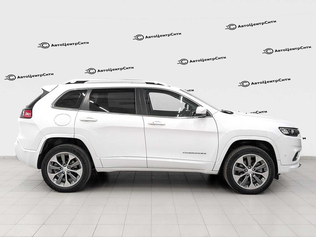 Jeep Cherokee с пробегом — 2019 год. Фото: #3