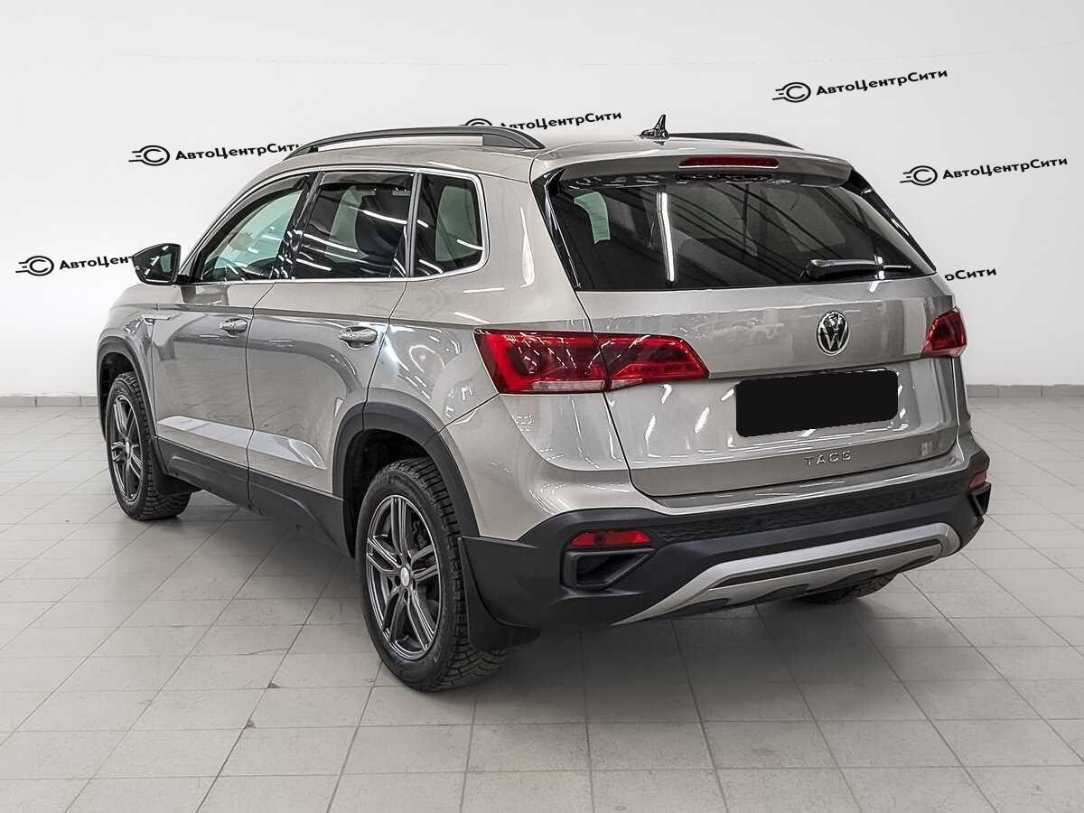 Volkswagen Taos с пробегом — 2021 год. Фото: #6