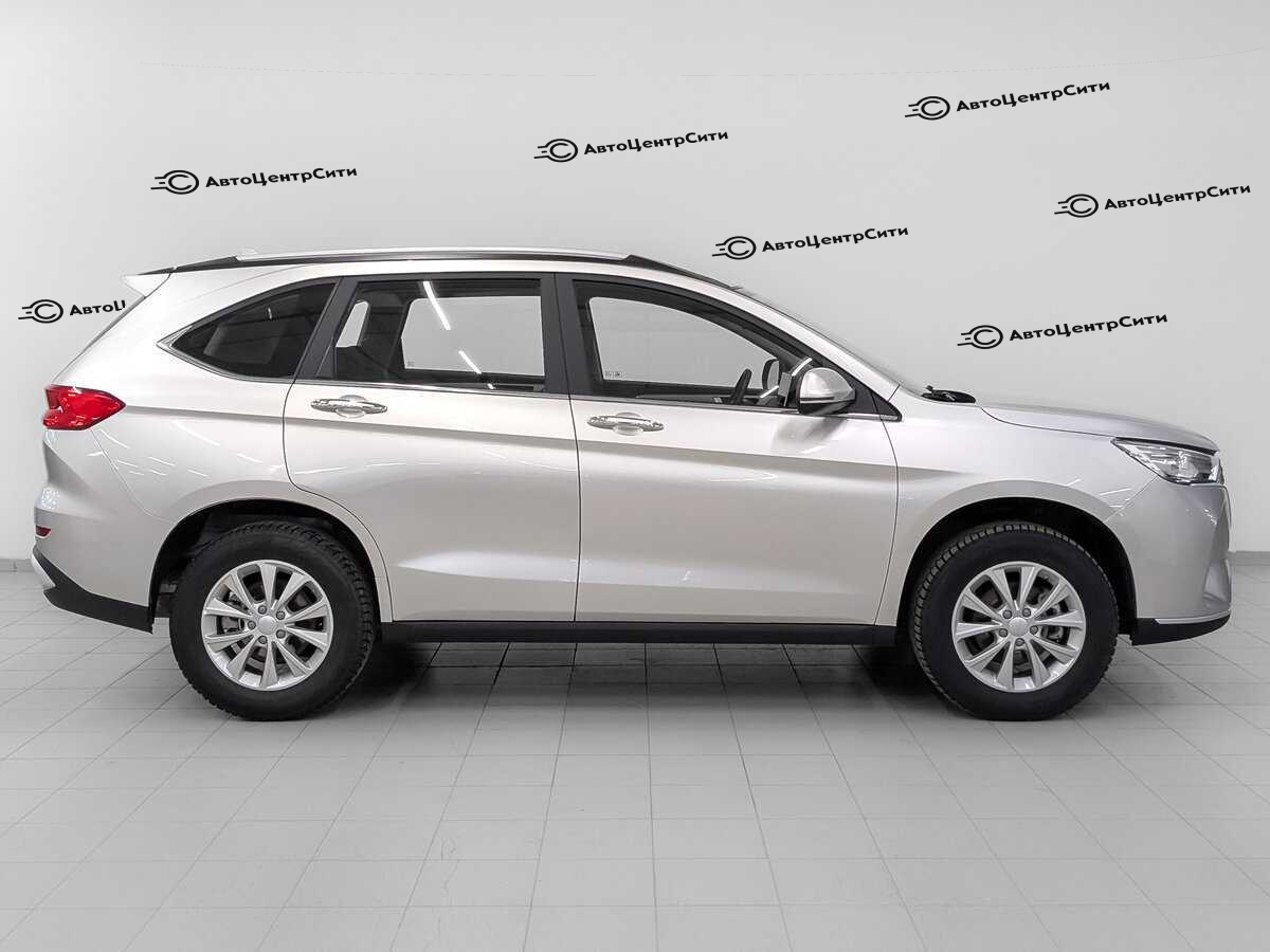 Haval M6 с пробегом — 2023 год. Фото: #3