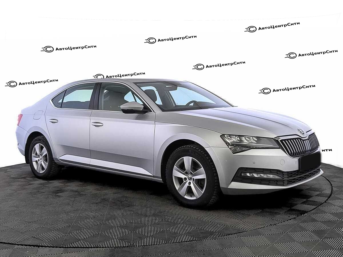 Skoda Superb с пробегом — 2021 год. Фото: #2